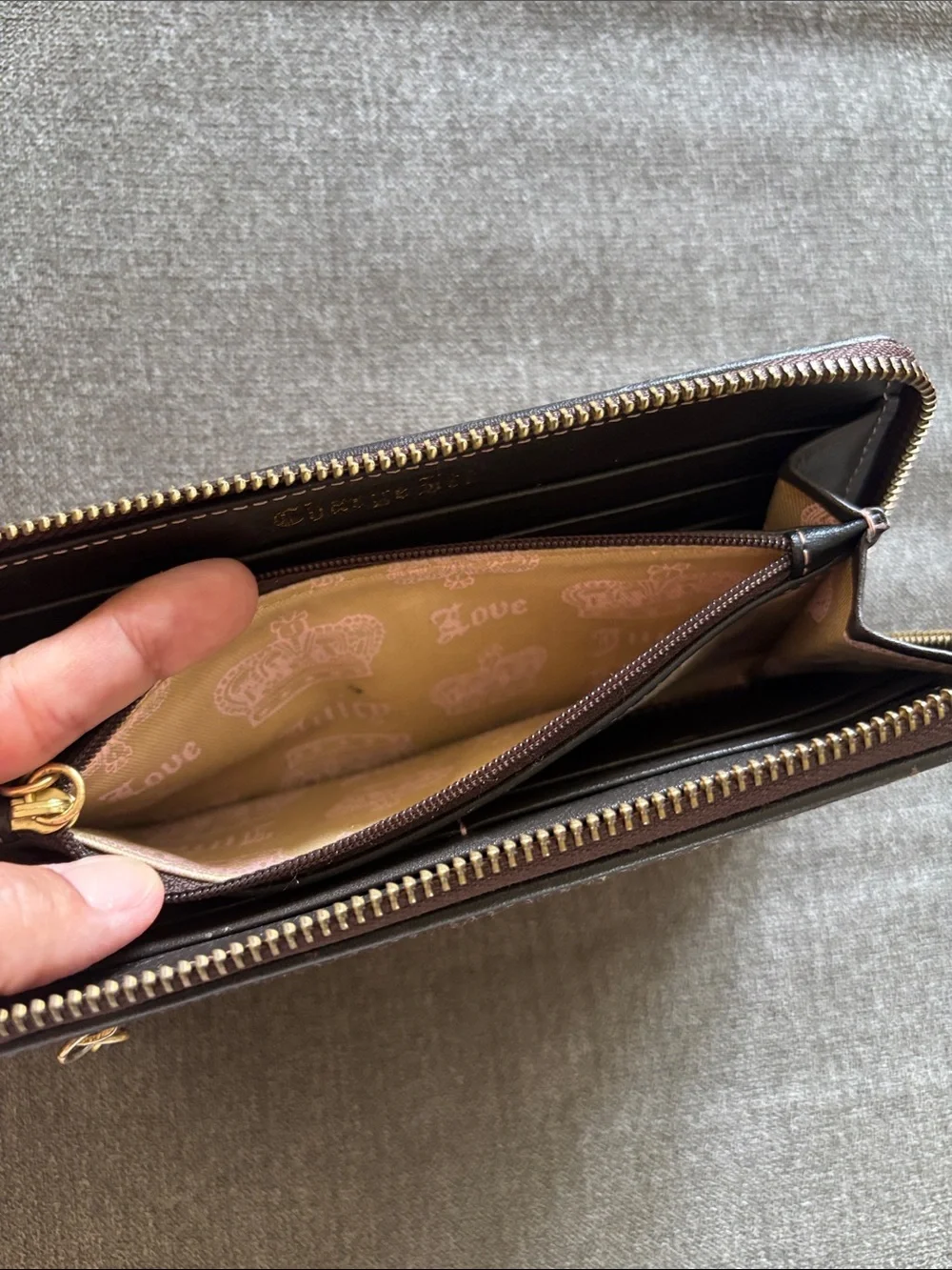 Vintage Y2K juicy couture continental full zip wallet in tan brown velour